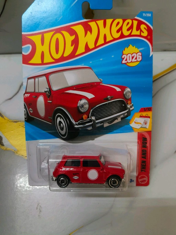 Hot Wheels Austin Mini Cooper S | Then and Now | Red | 71/250