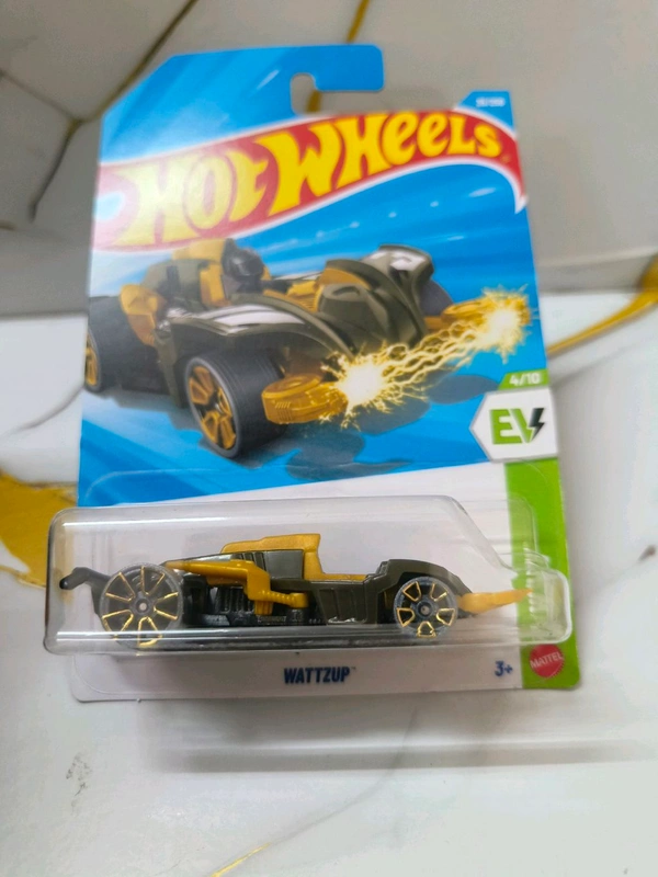 Hot Wheels Wattzup | HW EV | Gold | 35/250