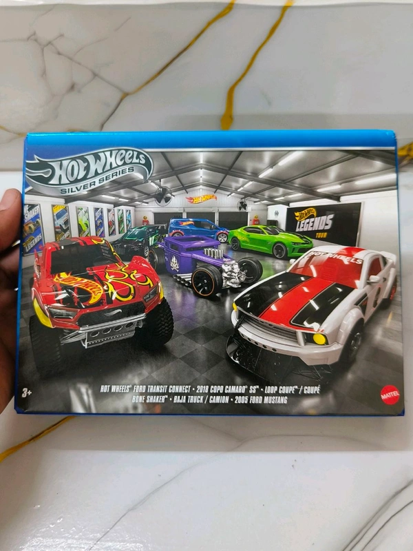 HOT WHEELS SILVER SERIES | LEGENDS TOUR SET OF 6 | Hot Wheels Ford Transit Connect | 2018 COPO Camaro SS | Loop Coupe | Bone Shaker | Baja Truck | 2005 Ford Mustang