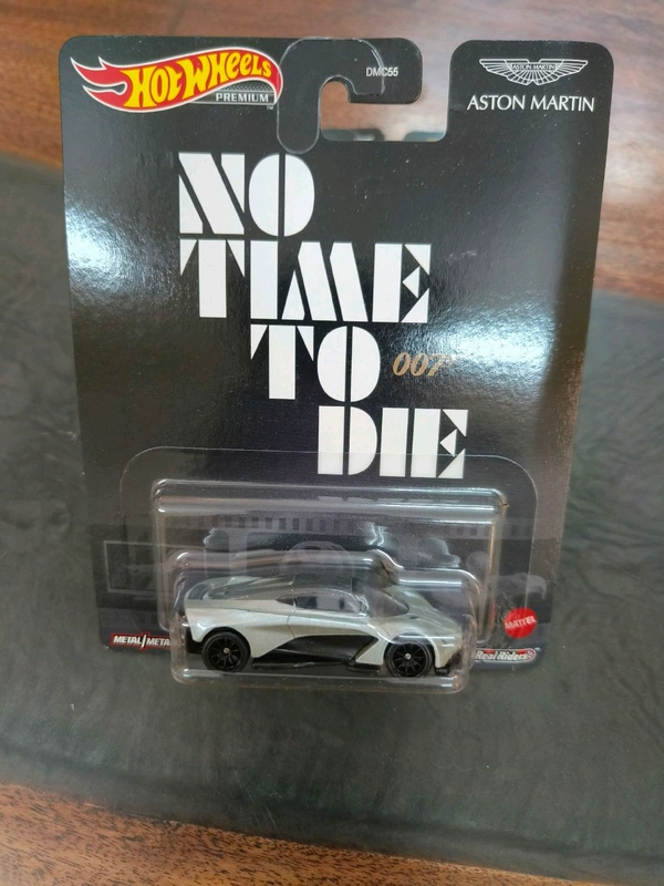 HOT WHEELS Hot Wheels Premium James Bond 007 | Aston Martin Valhalla Concept | No Time To Die | Real Riders | DMC55