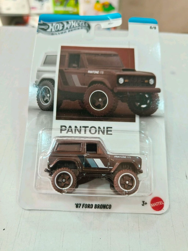 Hot Wheels SILVER SERIES | '67 FORD BRONCO PANTONE 175 | JKY47 | 6/6