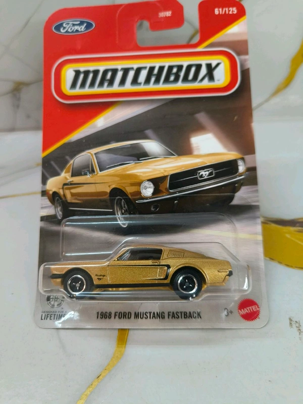 MATCHBOX | 1968 FORD MUSTANG FASTBACK | FORD | 61/125