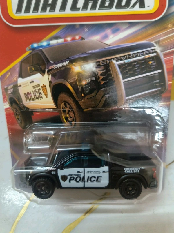 MATCHBOX | 2024 CHEVROLET SILVERADO PPV TRUCK | Chevrolet | 92/125