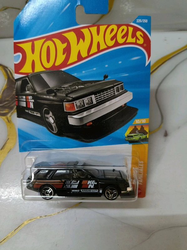 Hot Wheels NISSAN MAXIMA DRIFT CAR | Wagons | Black | 225/250