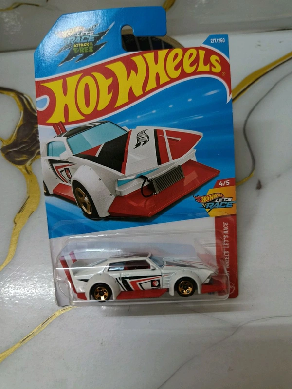 Hot Wheels MAD MANGA | Hot Wheels Let's Race | White| Treasure Hunt | 217/250