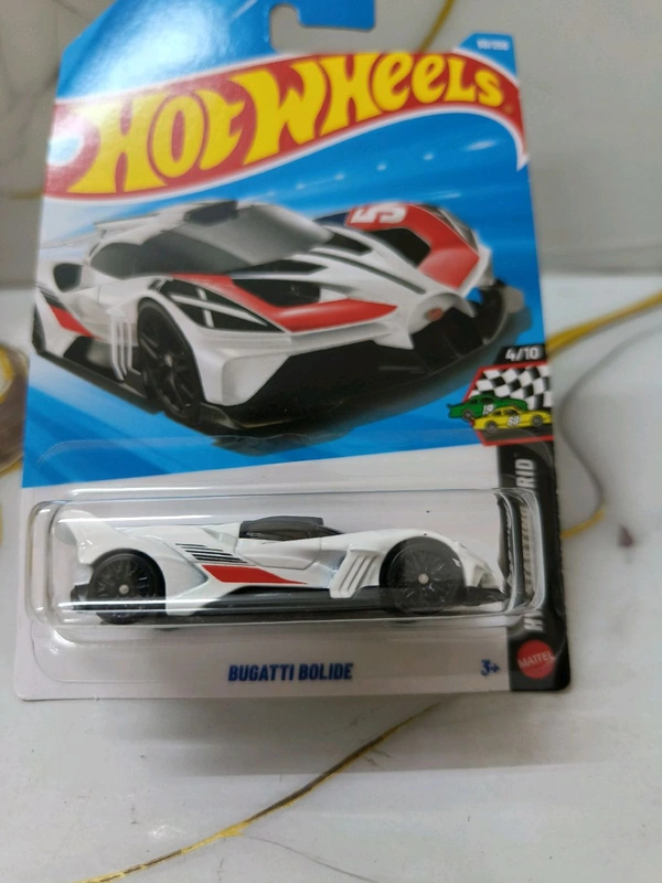 Hot Wheels BUGATTI BOLIDE | HW Starting Grid | White | 50/250