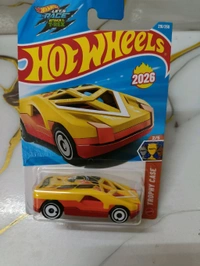 Hot Wheels HW TEST RIDE | Trophy Case | Yellow | 216/250
