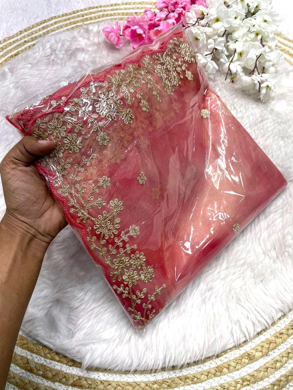 *Presents New Bollywood Trending Design** *π *Fabric : Twil net with parzim print*Blouse : heavy jalpari with work (un Sitch)*Work: beautiful C-pallu pitta work with cut work border