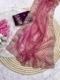 *Presents New Bollywood Trending Design** *👗 *Fabric : Twil net with parzim print*Blouse : heavy jalpari with work (un Sitch)*Work: beautiful C-pallu pitta work with cut work border