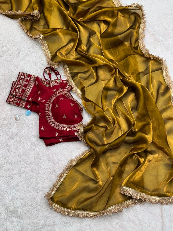 Queen golden Saree Blouse Ready To Wear