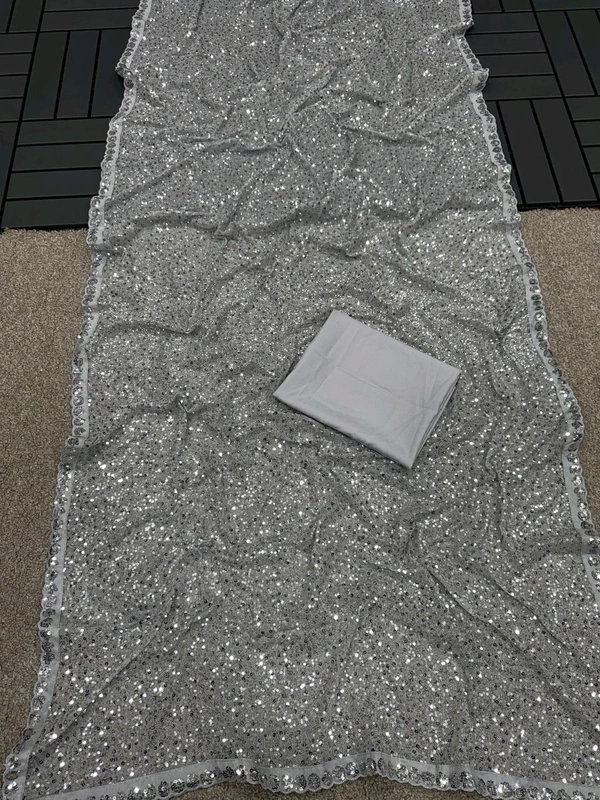 Kareena Kapoor Saree