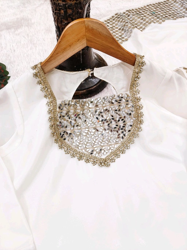 π Top Fabric:- Heavy French Creap With Real Mirror Work With Fancy Lace In Neck With Slvees button - Xl