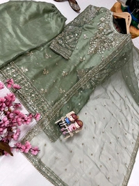 β€οΈπ*ENHANCE THE BEAUTY OF YOUR WARDROBE WITH THIS NEWLY LAUNCHED KURTI-PLAZZO SET*πβ€οΈ - Xxl