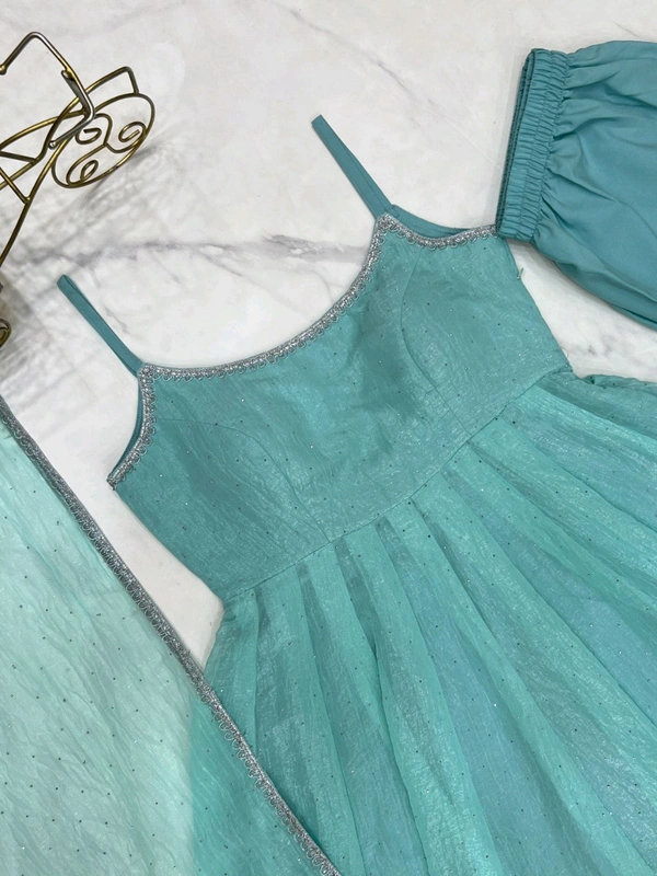 This Colourfull Lightweight & Fresh Look Outfit Is Perfect For Upcoming Festivities And Weddings - Xs 34