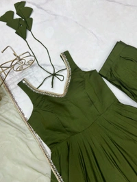 Upcoming Festivities And Weddings Which Provides You More Comfort And Style*
*Pure Romansilk Chanderi Fabric Fully Flair - L-40