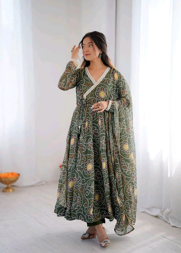 Presented Our New Printed Gown Pair With Real Modling For This Wedding Season - S-36