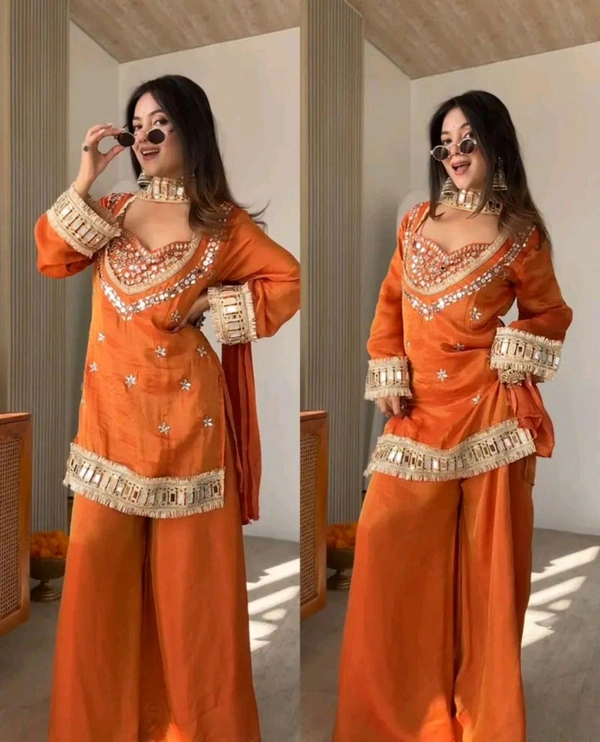 Trending Outfit 🌸 SRK-5326

👗 *Category:* *Women’s Ethnic Wear*