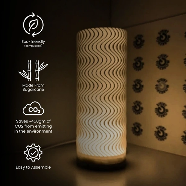 Styra Mesmerizing Wavy Lamp Shade - 10 cm, Chalky