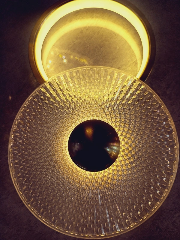 Golden Crystal Ring Light With Glass - Gold, White