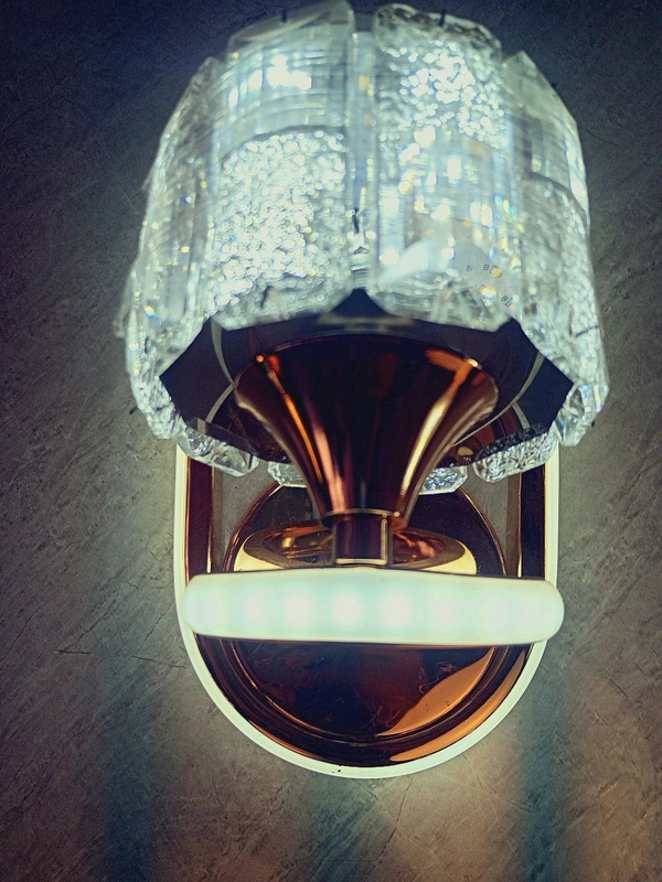 Golden Glass 3 Light Effects Wall Light - White, Gold