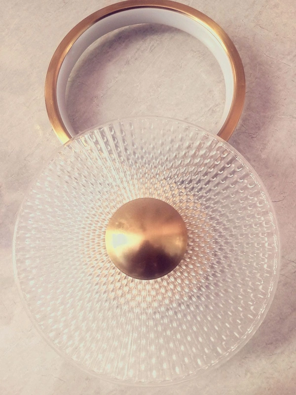 Golden Crystal Ring Light With Glass - Gold, White