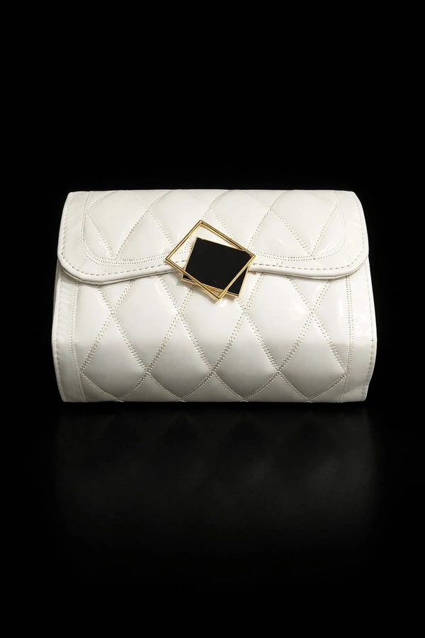 HANDBAG-SKU-300001461