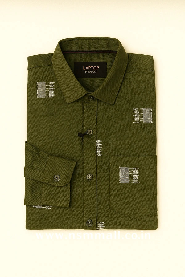 LAPTOP SKU-3869 - MEDIUM