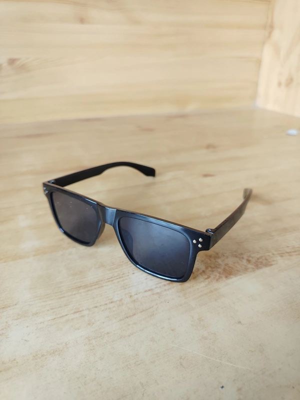 MENS RUBBER FRAME DC MIX COLOR STYLISH WAYFARER SUNLASSES - FREE, 12