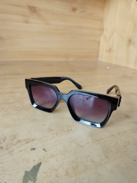 MENS MATT FRAME DC MIX COLOR WAYFARER SUNGLASSES - FREE, 12