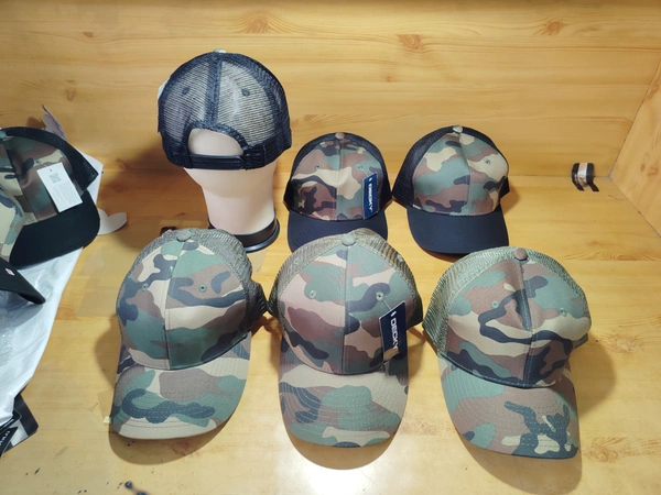 MENS NEW STYLISH ARMY PRINTED NET JALI CAPS FITTING - SNAPBACK  - FREE, 12