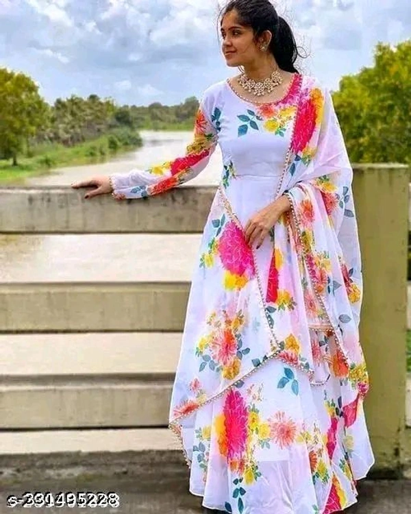 Kashvi Drishya Kurtis - S, White