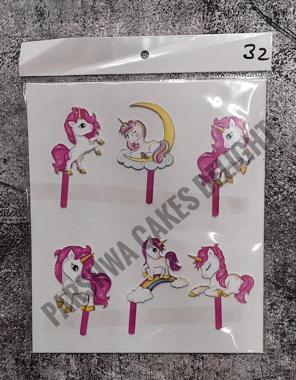 ACRYLIC THEME TOPPER - UNICORN, 32