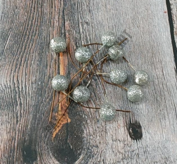 SUGAR CHEERY - SILVER, MEDIUM 10 PCS