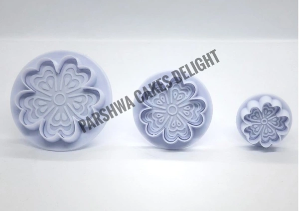 Heart Flower Cutter - 3 Pcs
