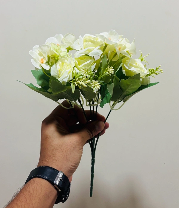 FLOWER BOUQUET