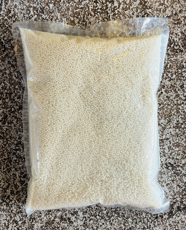 White Sprinkle Balls - Small 1 Kg Pack