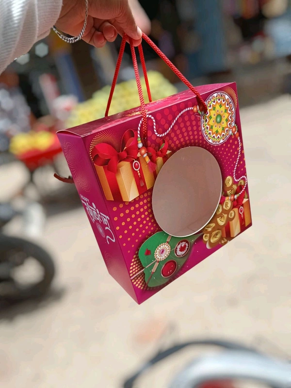 Rakhi Hamper Box - 10 Pcs Pack, 10*10*4 Inches