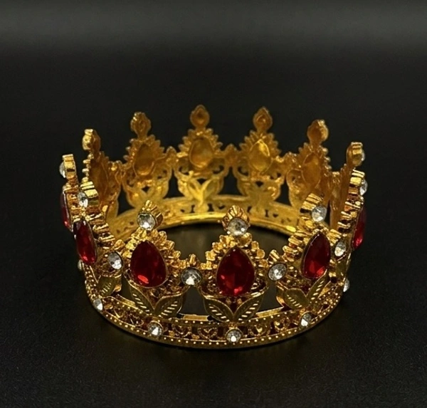 Gold Plastic Cake Crown - Red, 1 Pc