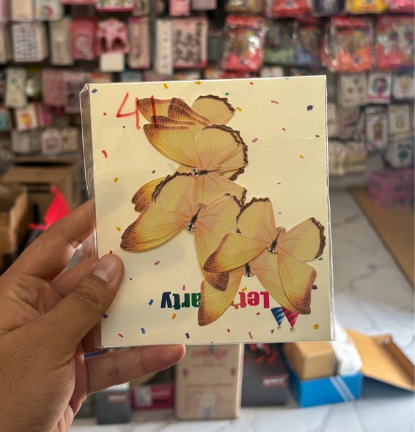 PAPER BUTTERFLY - Delight 41