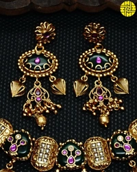 SM Graceful Heritage Necklace Set - shn-85 - Multi, Antique Gold Polish