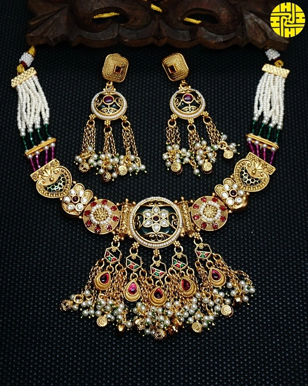 SM Designer Hanging Heritage Necklace Set - shn-86 - Multi, Antique Gold Polish