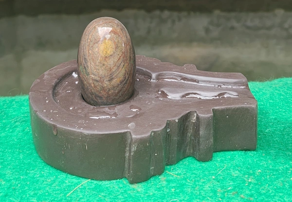 Spiritual Stone World 3 Inch Barfani Shivling with 6 Inch Base - 3 Inch Shivling, Narmadeshwar Shivling, 1.1KG