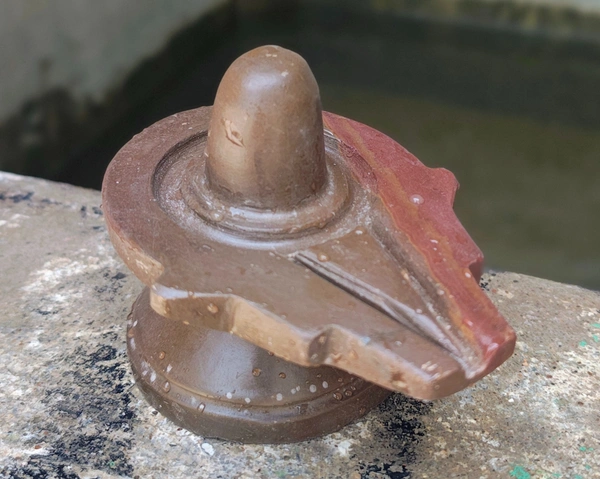 Spiritual Stone World Akhand 2 Inch Shivling 4 Inch Damru Jaladhara