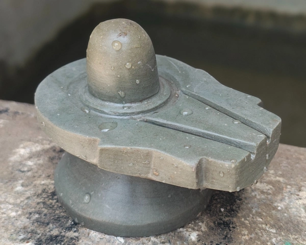 Spiritual Stone World Akhand 2 Inch Shivling 4 Inch Damru Jaladhara