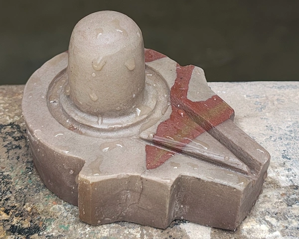 Akhand 2 Inch Shivling 4 Inch Plat Jaladhara