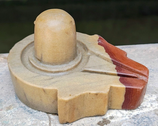 Akhand 2 Inch Shivling 4 Inch Plat Jaladhara