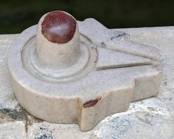 Akhand 2 Inch Shivling 4 Inch Plat Jaladhara