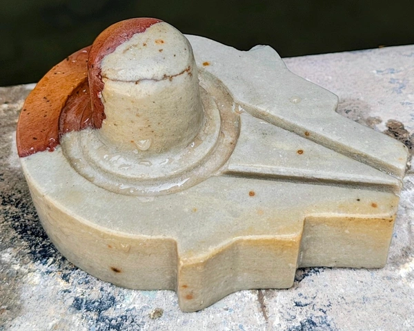 Akhand 2 Inch Shivling 4 Inch Plat Jaladhara