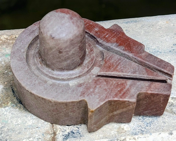 Akhand 2 Inch Shivling 4 Inch Plat Jaladhara