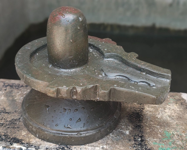 Akhand 3 Inch Shivling 6 Inch Damru Jaladhara